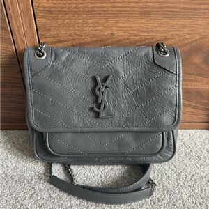 Saint Laurent Niki baby